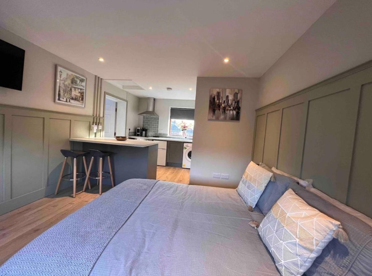 Seaview 1 Bed Open Condo - Free Parking Brighton Dış mekan fotoğraf